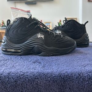 Size 7.5 - Nike Stussy x Air Penny 2 Black MENS Size 6
